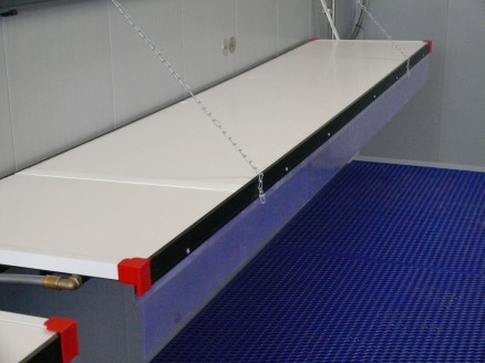 Dunkelstrahler Platte (Warmwasserbetrieb)